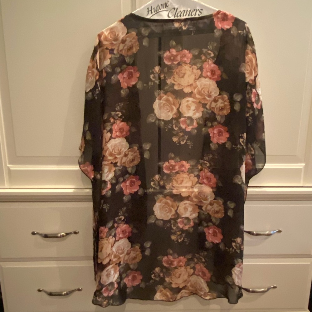 Lock & Key Open Front Blouse - Picture 2 of 2